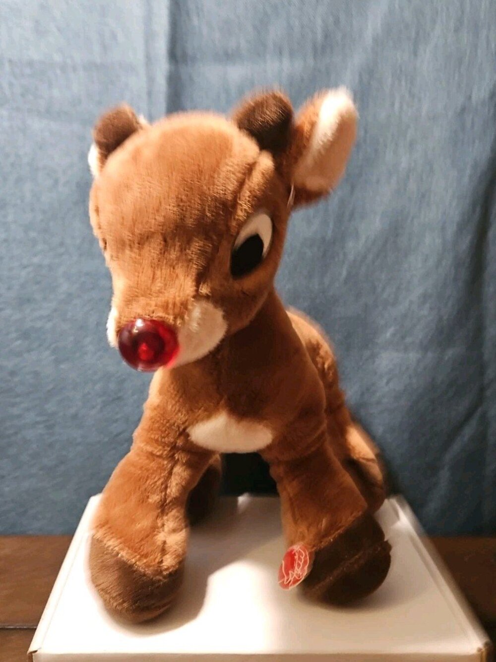 Rudolph the Red-Nosed Reindeer & Hermey the Elf Plush - Picture 4 of 16
